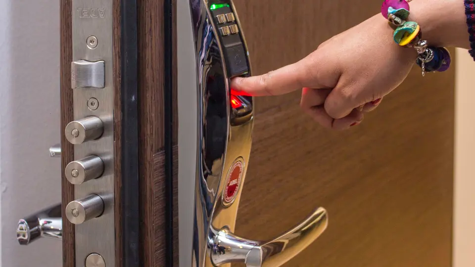 What Are Passkeys?